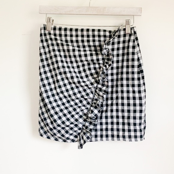 HYFVE Dresses & Skirts - Gingham Ruffle Mini Skirt